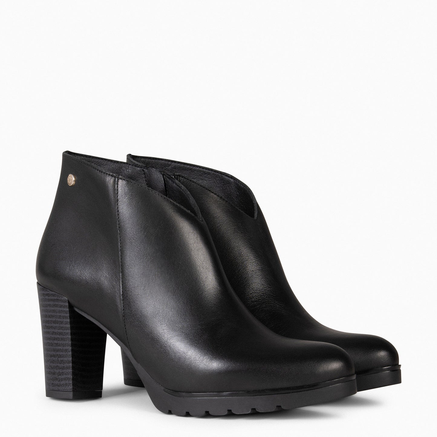 CLASSIC - Botins femininos com salto PRETO