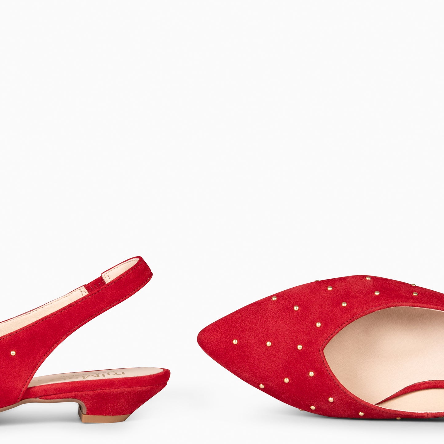 ORION – ZAPATOS BAJOS DESTALONADOS CON TACHAS ROJO