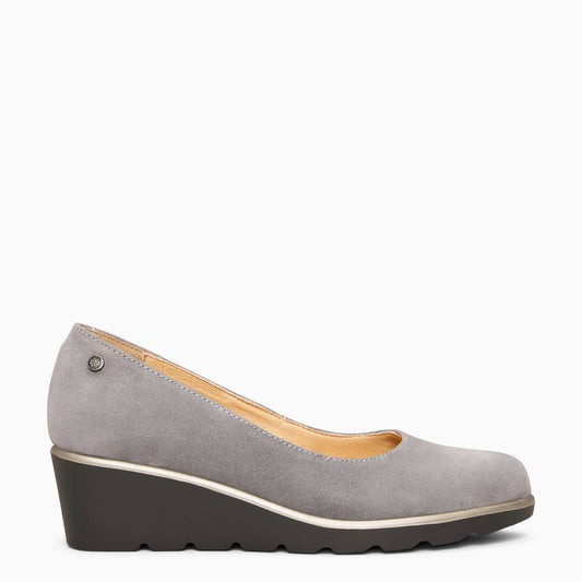 IRIS - Bailarina con cuña de piel de serraje  GRIS