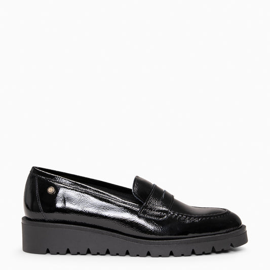 DAFNE - Mocasín con cuña CHAROL NEGRO