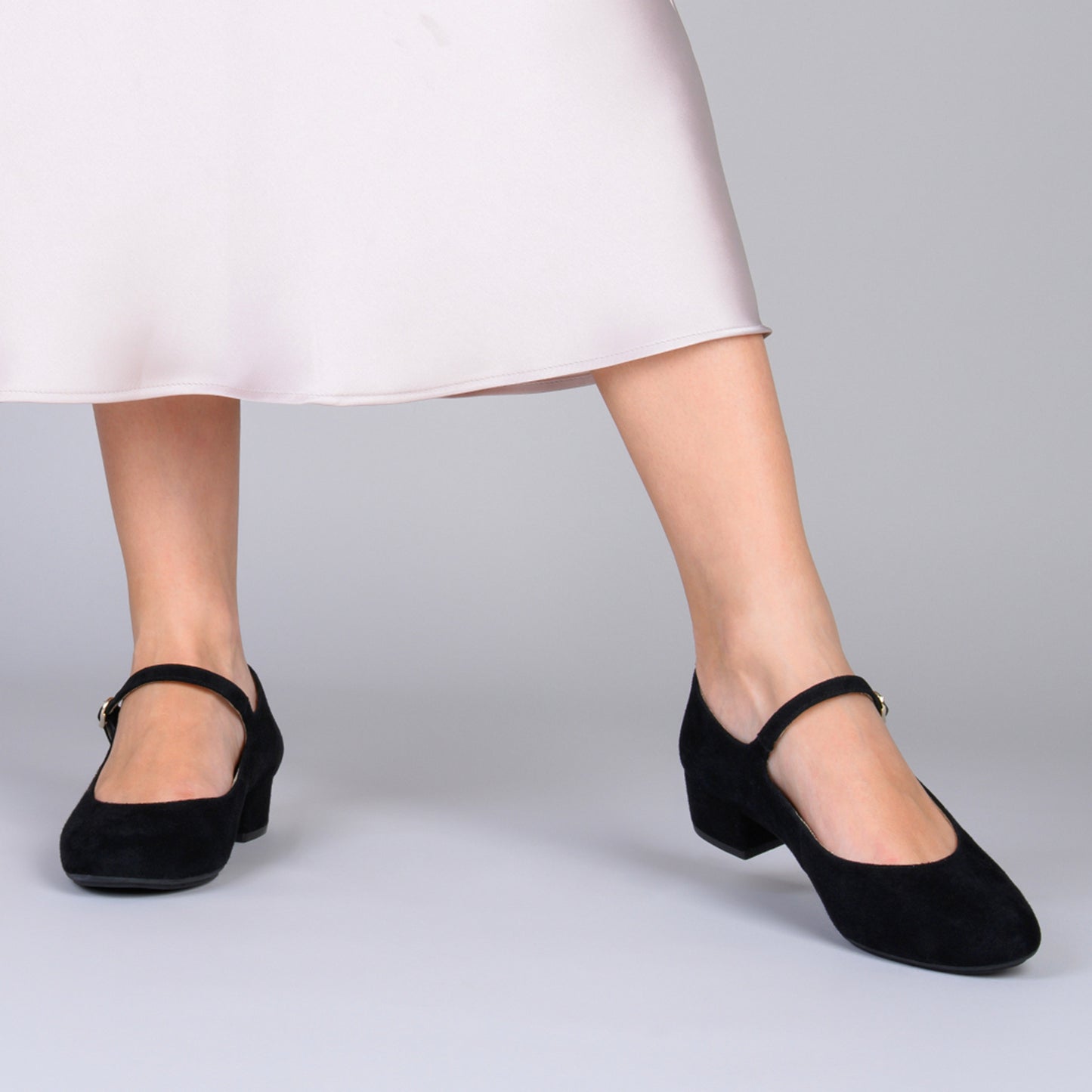 NORA - Merceditas con tacón bajo CHICLE