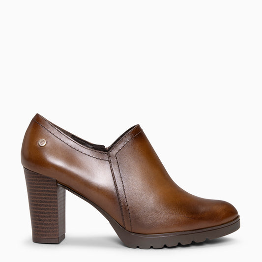 DAYANA – BOTÍN TOBILLERO TAUPE