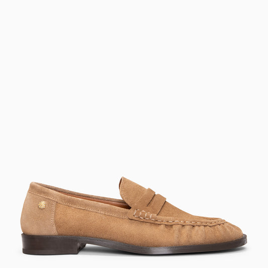 TOKIO - Mocasín en piel de charol TAUPE