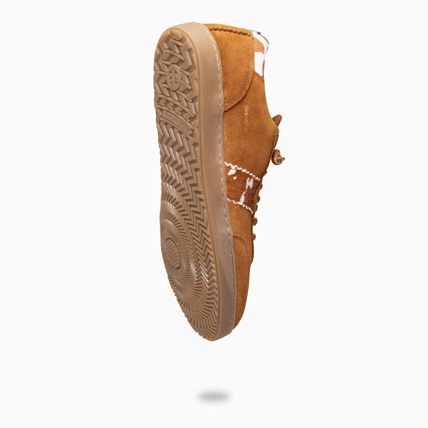 STÜDIO 01 - Deportivos CAMEL VACA