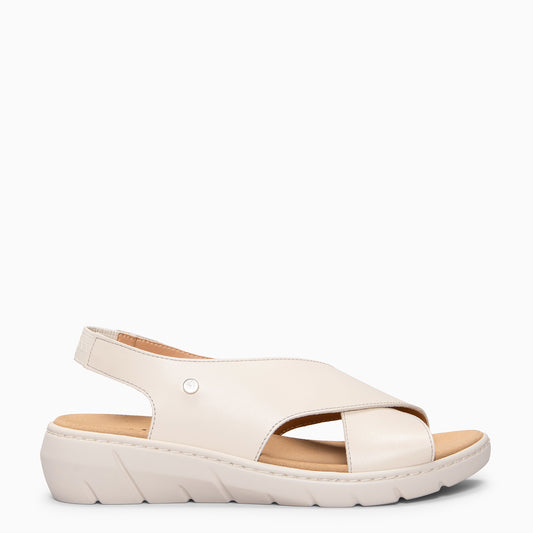 LUPÉ - Sandalias destalonadas con plantilla extraíble MARFIL