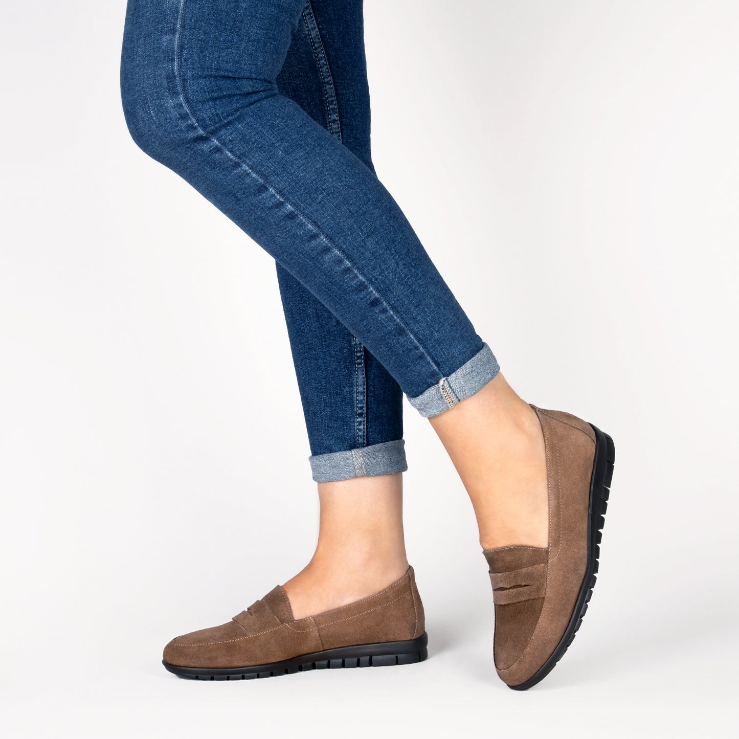 360 – Mocasines con antifaz y cuña interna TAUPE