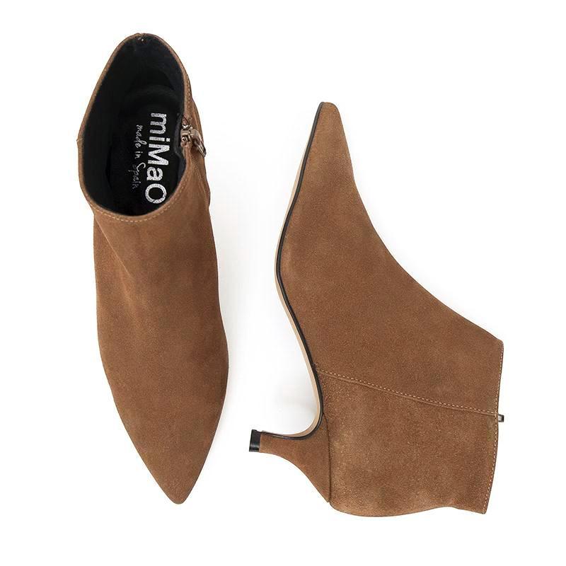 OUTFIT - Bota feminina com salto chupeta CAMEL 