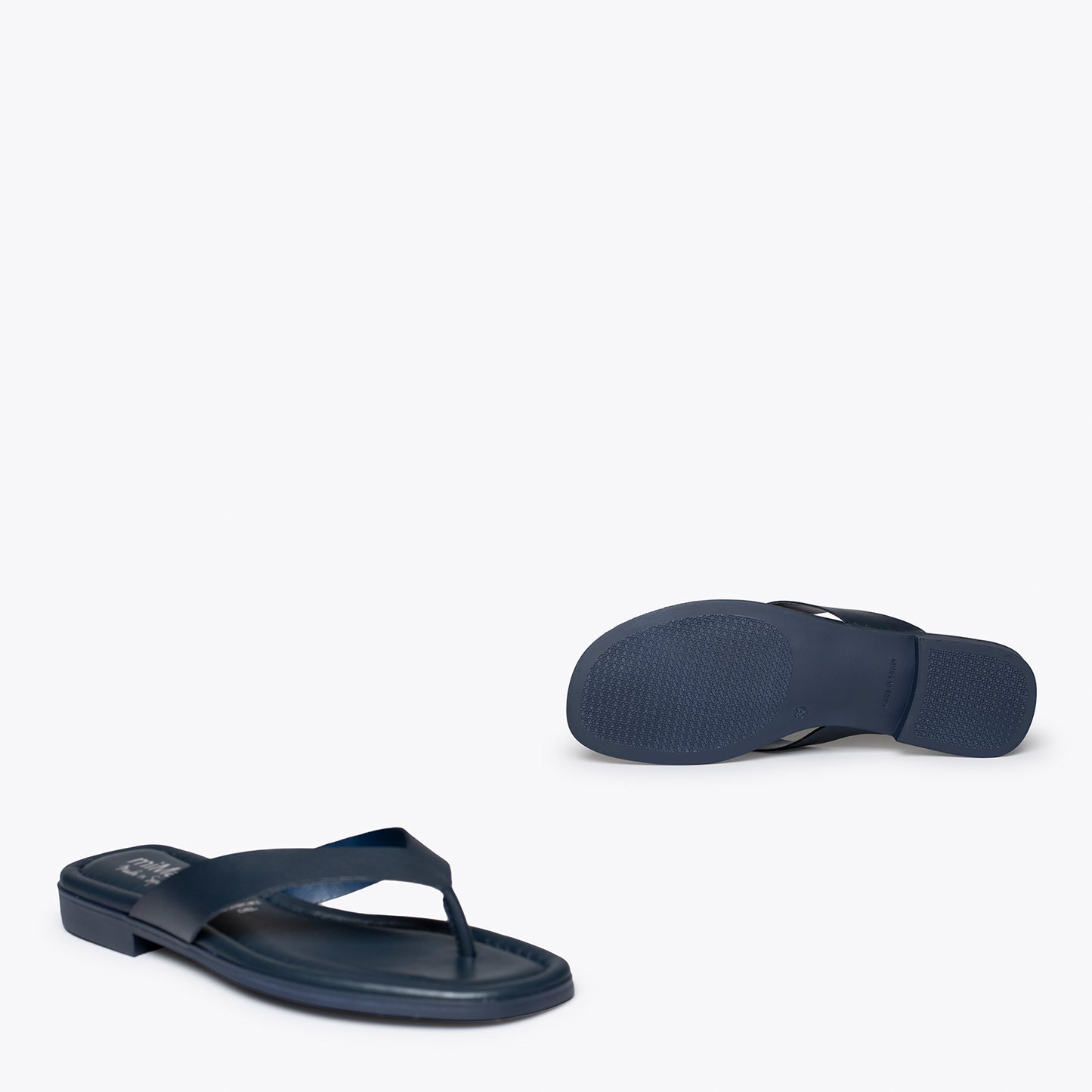 FLIP FLOP Sandales doigts plats BLEU MARINE 