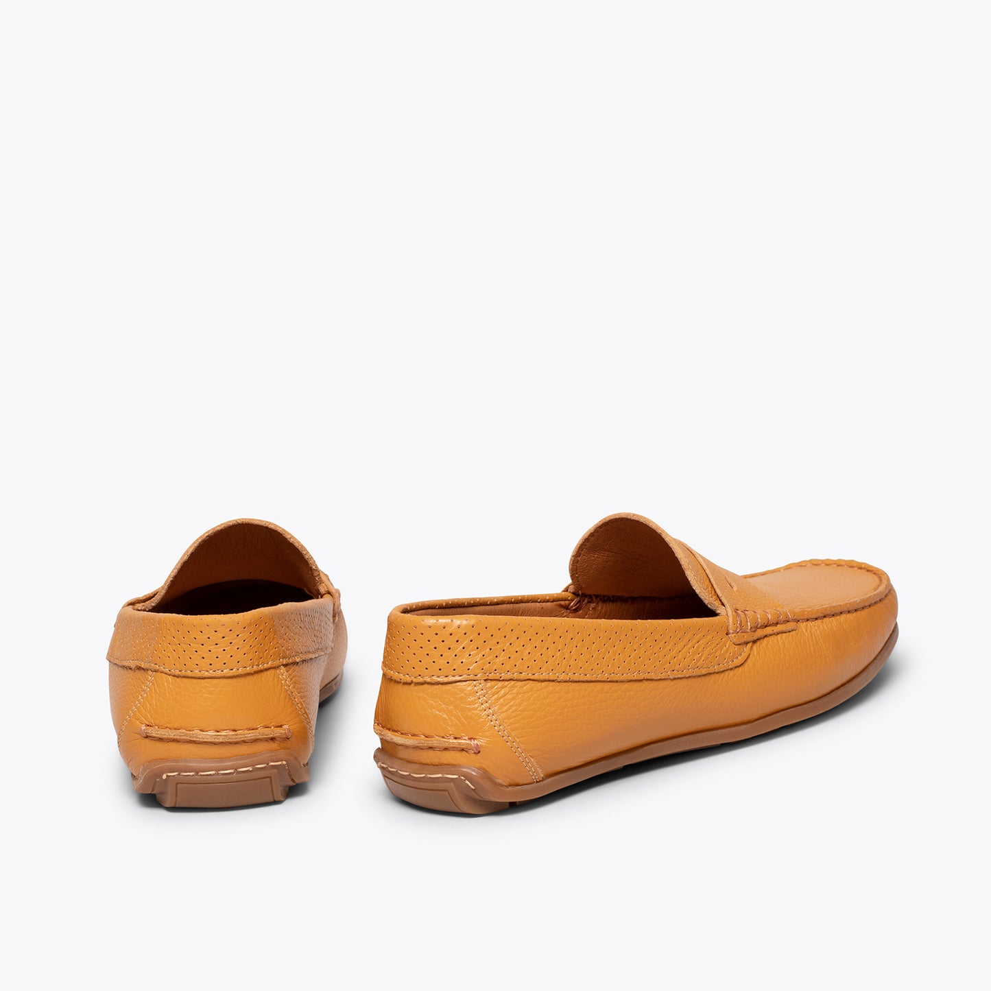 MOCASÍN Calzado casual para hombre de piel CAMEL